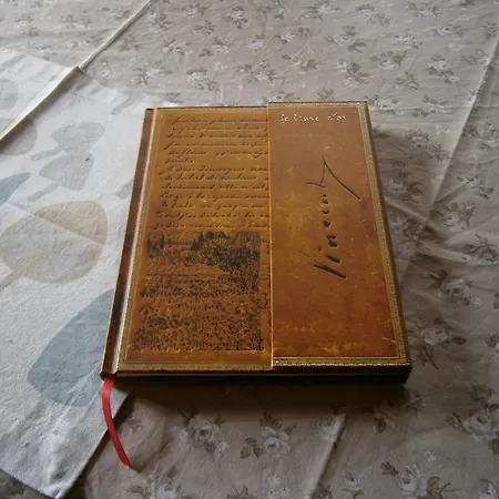 Le Pre De La Fontaine Paliseul