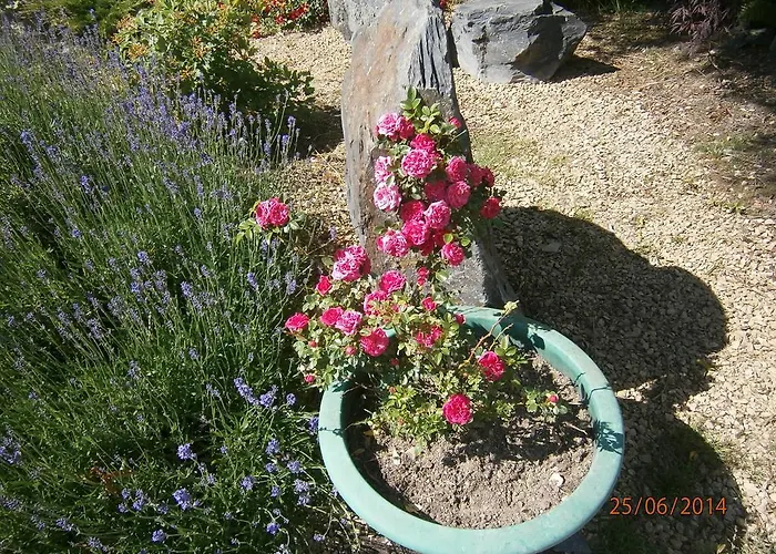 Le Pre De La Fontaine *